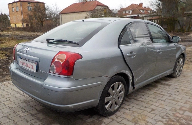 Toyota Avensis cena 10900 przebieg: 173307, rok produkcji 2009 z Baranów Sandomierski małe 379